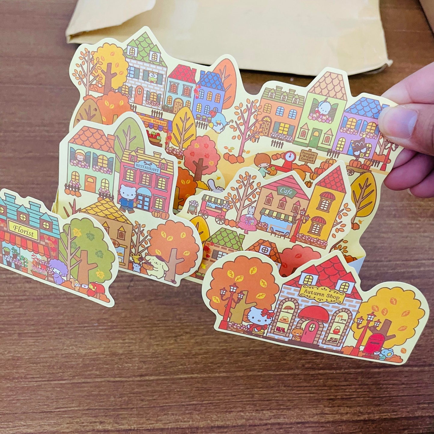 Sanrio Autumn City Pop-up 3D Card