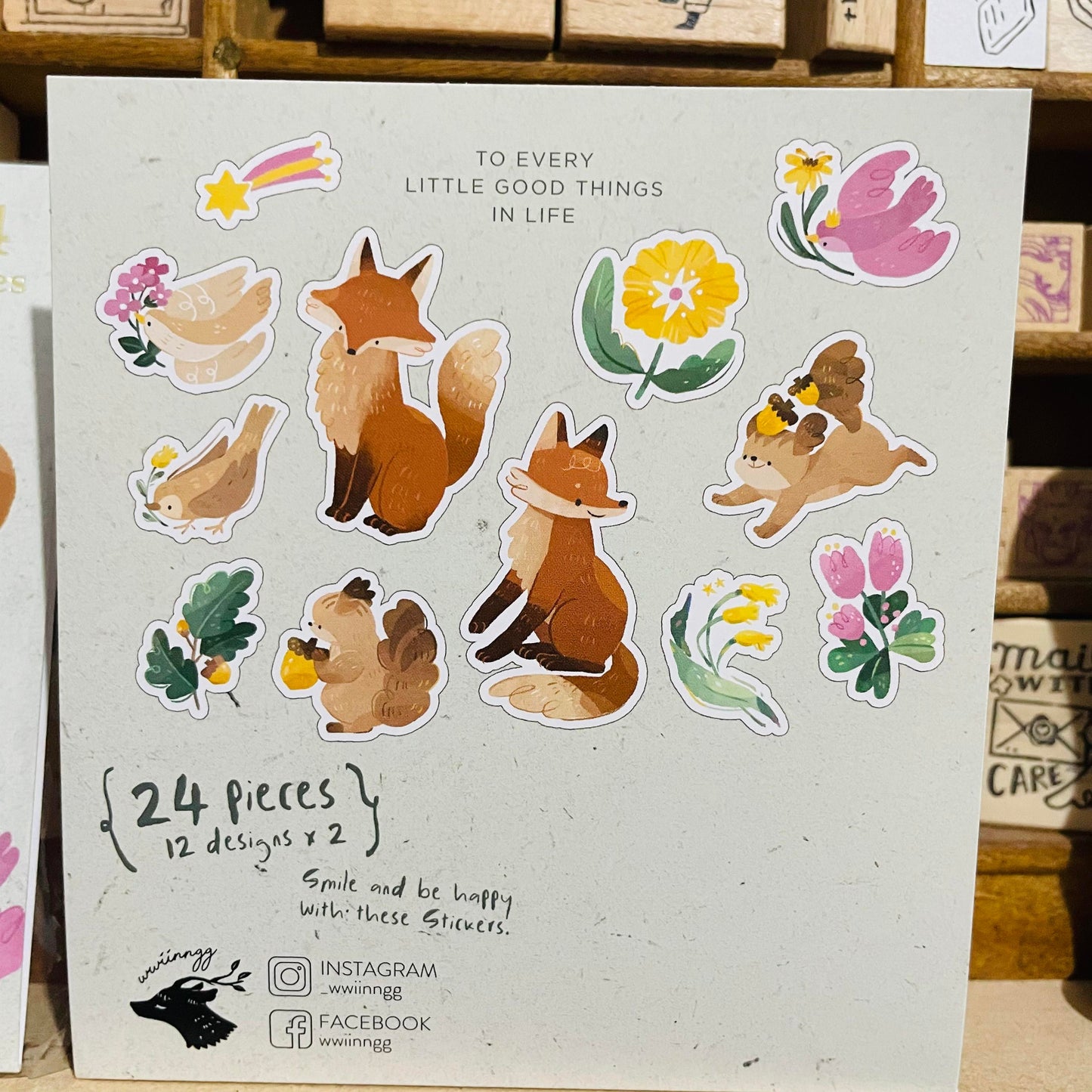 wwiinngg Fox Friends Foiled Sticker Flakes Pack