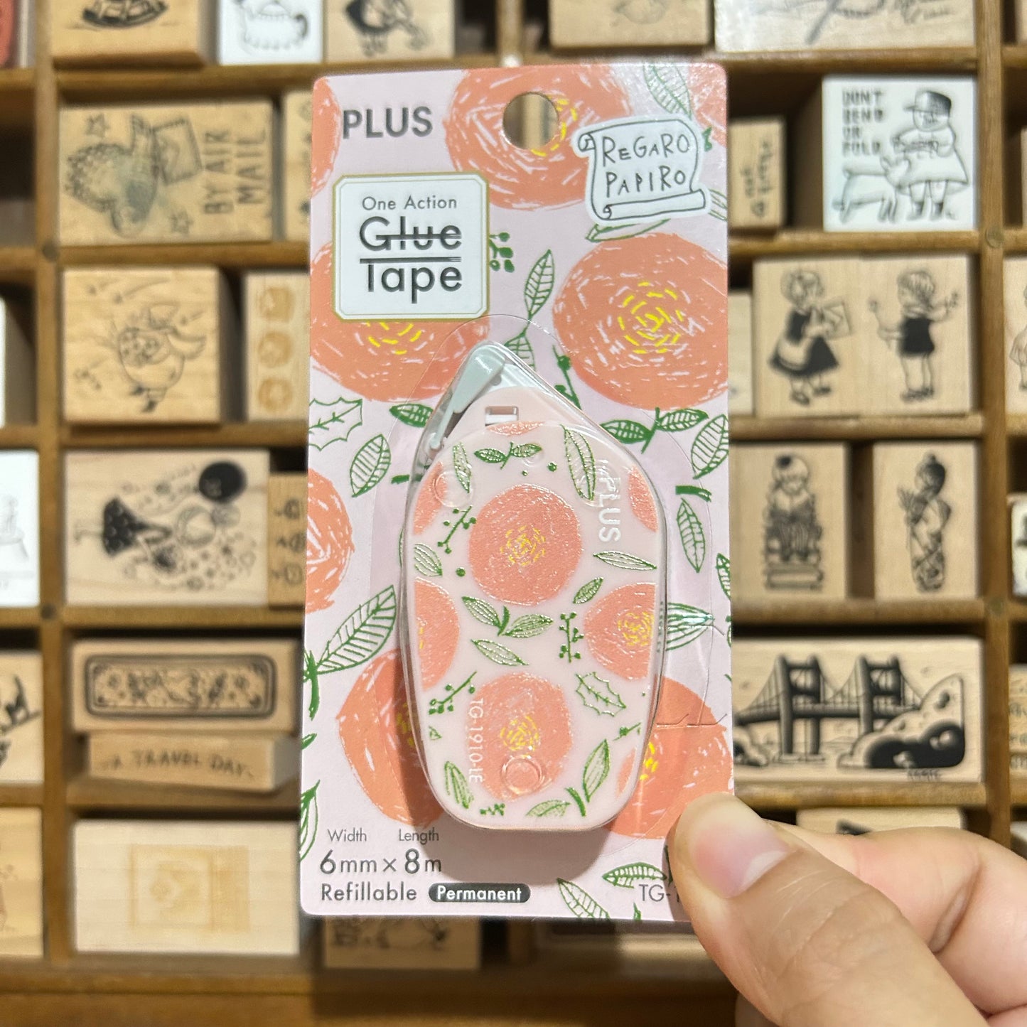 PLUS Glue Tape Limited Pink 6mm x 8m