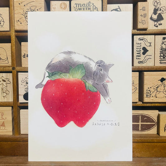 Davidcookslove Strawberry Sofa Cat Postcard