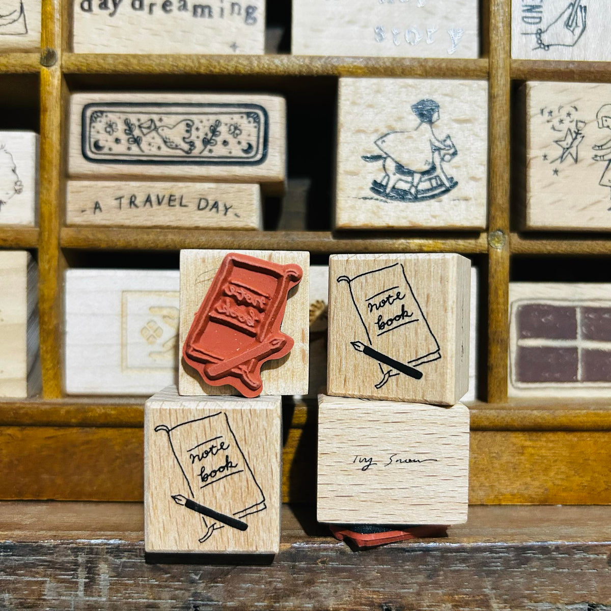 Ivy Snow Notebook Wood Rubber Stamp – Tokubetsumemori