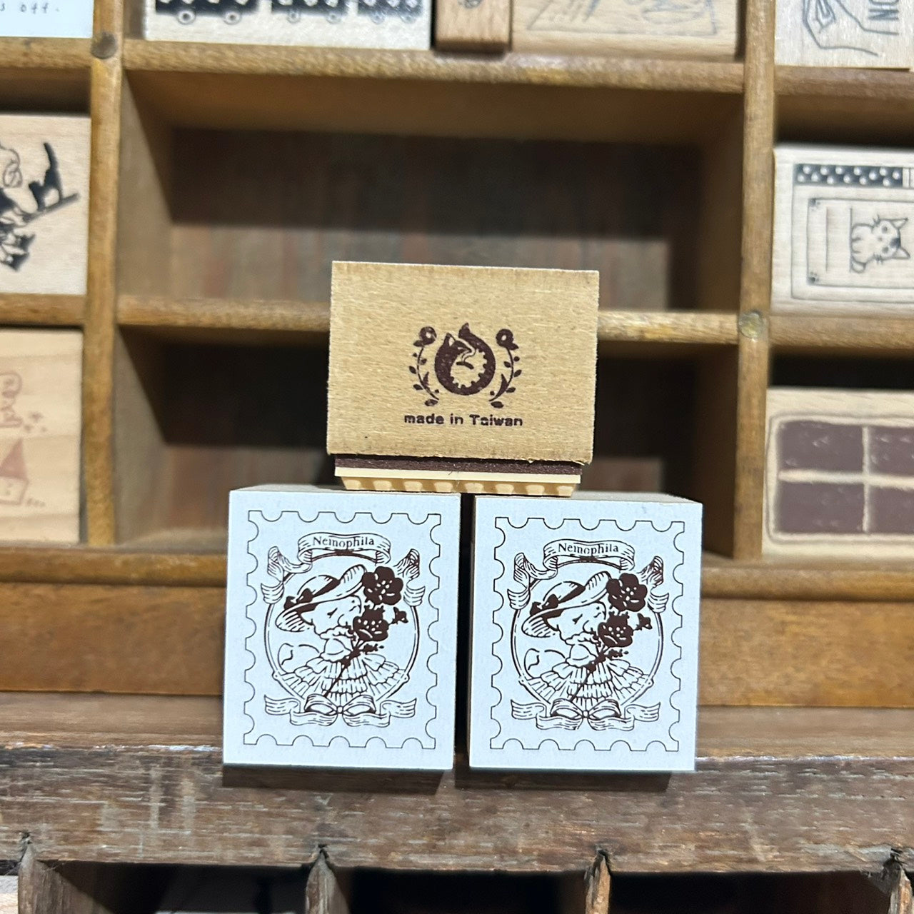 Kitsunebiyori Nemophilia Stamp