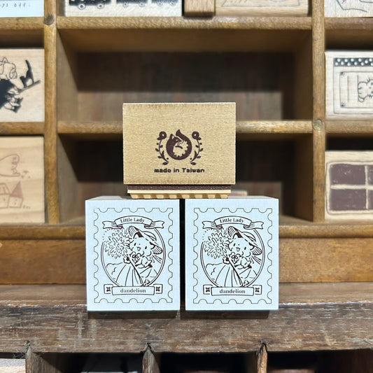 Kitsunebiyori Dandelion Stamp