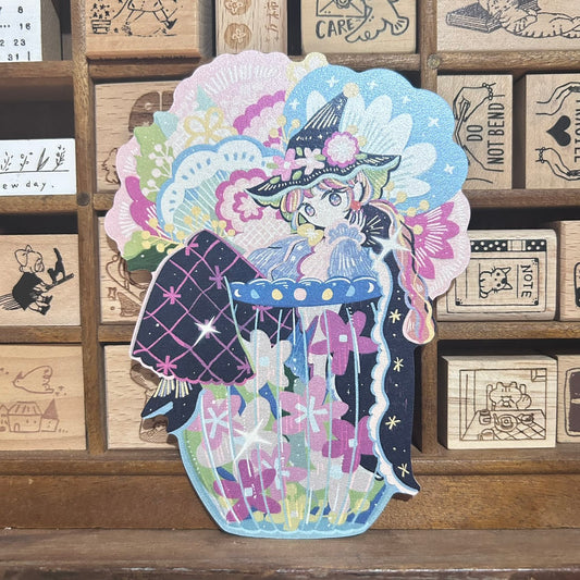 wohenlanduo Witch Flower Vase Die Cut Postcard