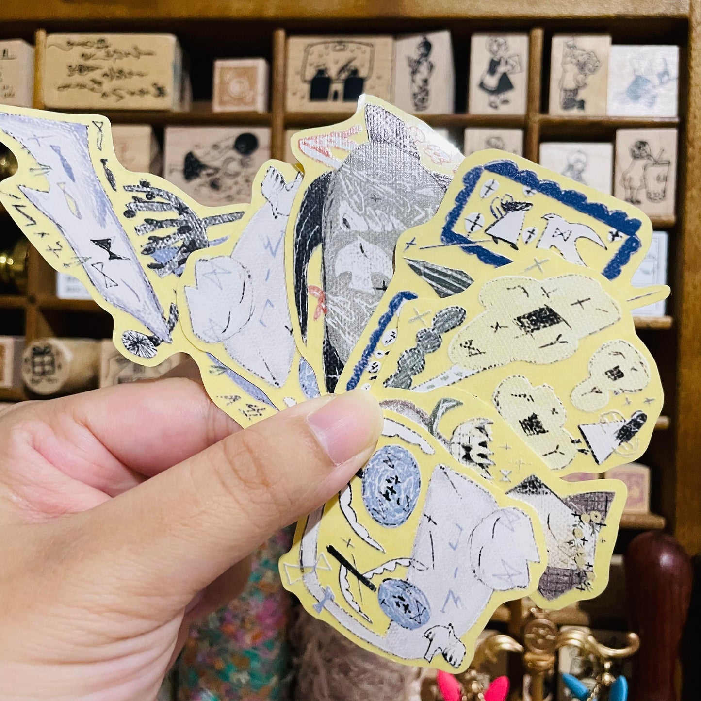 misshoegg Market-only Waterproof White Flowers Sticker