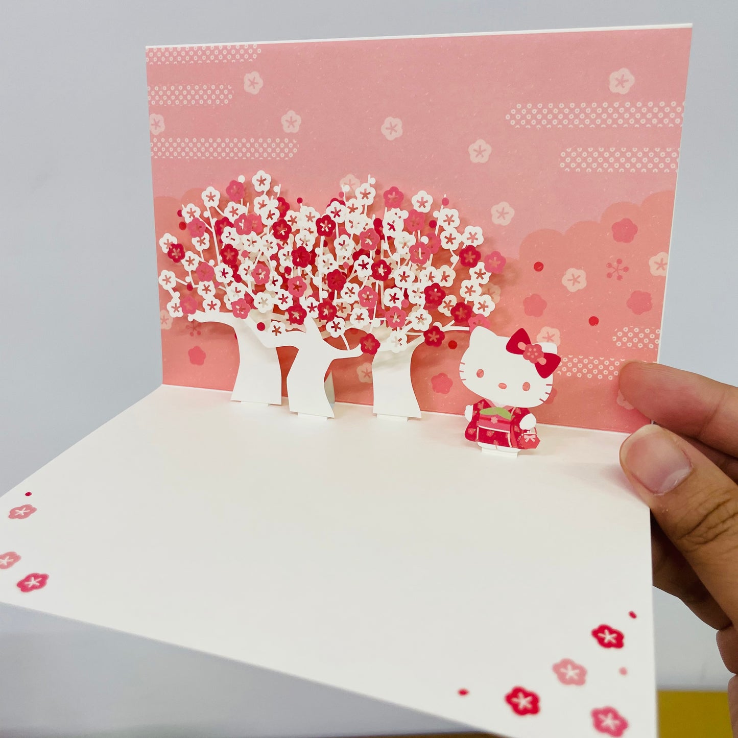 Hello Kitty Sakura Pop-up 3D Card